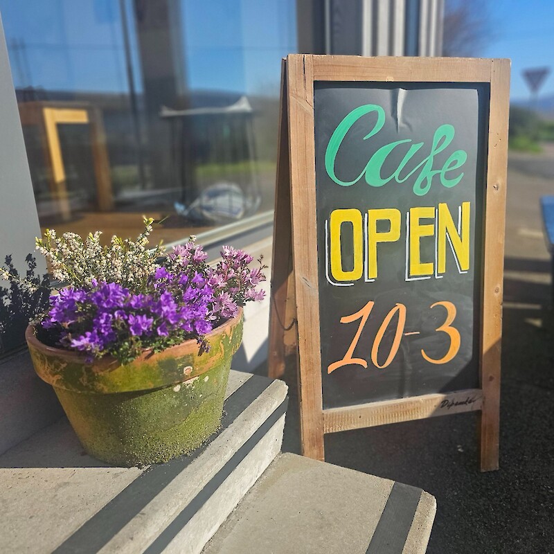 The Hub Cafe
